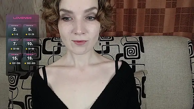 TinaWince online show from February 21, 2026, 4:36 am