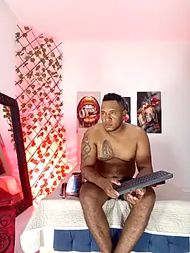 Snapshot of ARTHUR_MINI chatting on April 22, 2026, 10:55 am ARTHUR MINI online show from April 22, 2026, 10:55 am