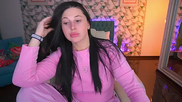 Snapshot of ArianaDarkk chatting on April 26, 2026, 5:43 pm ArianaDarkk online show from April 26, 2026, 5:43 pm