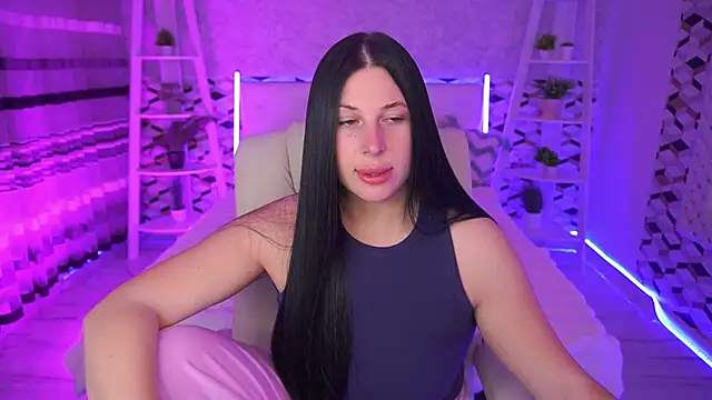 ArianaDarkk online show from April 14, 2026, 8:14 pm