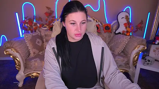 Snapshot of ArianaDarkk chatting on October 28, 2025, 8:52 pm ArianaDarkk online show from October 28, 2025, 8:52 pm