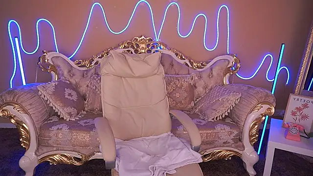 Snapshot of ArianaDarkk chatting on November 8, 2025, 5:00 am ArianaDarkk online show from November 8, 2025, 5:00 am