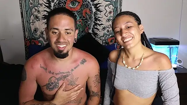 Snapshot of tony_and_sophia chatting on February 27, 2026, 12:11 am tony and sophia online show from February 27, 2026, 12:11 am