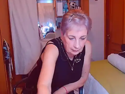 Victoria5643 online show from February 27, 2025, 7:04 pm