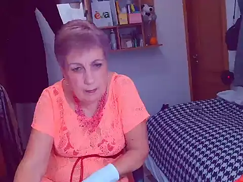 Victoria5643 online show from January 22, 2025, 8:28 pm