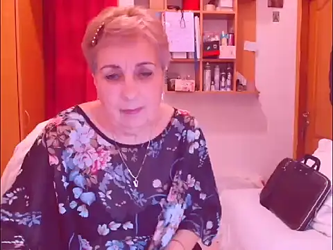 Snapshot of Victoria5643 chatting on December 22, 2025, 7:47 pm Victoria5643 online show from December 22, 2025, 7:47 pm