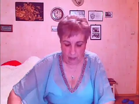 Snapshot of Victoria5643 chatting on March 30, 2026, 5:03 pm Victoria5643 online show from March 30, 2026, 5:03 pm