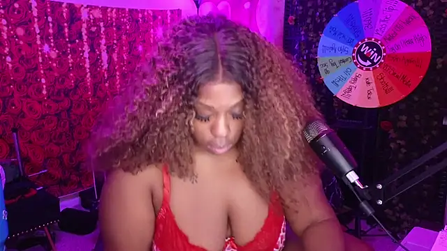 Snapshot of cheriserozequeen chatting on June 10, 2026, 3:13 pm cheriserozequeen online show from June 10, 2026, 3:13 pm