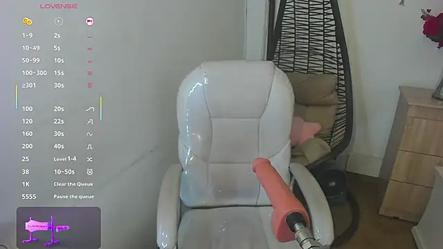 Snapshot of Chanttall_ chatting on November 16, 2025, 5:12 am Chanttall online show from November 16, 2025, 5:12 am