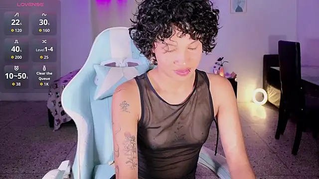 Peggy Funn online show from October 5, 2025, 11:17 pm