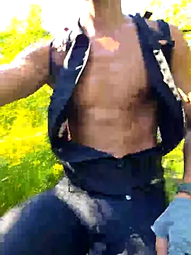 Zeefy online show from September 9, 2025, 8:35 am