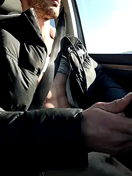 Zeefy online show from March 20, 2025, 2:21 pm