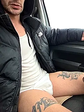 Snapshot of Zeefy chatting on February 25, 2026, 7:52 am Zeefy online show from February 25, 2026, 7:52 am