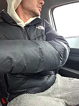 Snapshot of Zeefy chatting on February 21, 2026, 9:33 am Zeefy online show from February 21, 2026, 9:33 am