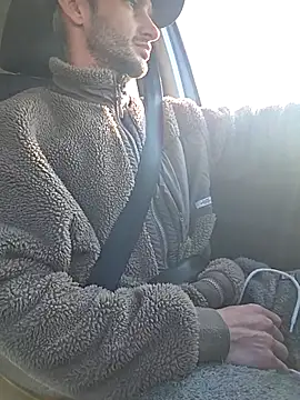 Snapshot of Zeefy chatting on March 1, 2026, 8:14 am Zeefy online show from March 1, 2026, 8:14 am