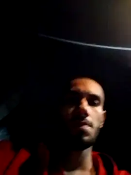 jhon01000 online show from December 5, 2025, 6:01 am