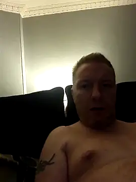 Snapshot of walker1979 chatting on October 10, 2025, 10:54 pm walker1979 online show from October 10, 2025, 10:54 pm