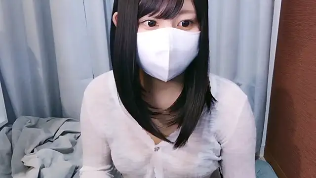 Snapshot of YUTSU_KI chatting on April 22, 2026, 4:03 pm YUTSU KI online show from April 22, 2026, 4:03 pm