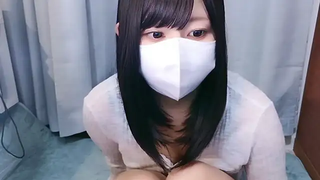 Snapshot of YUTSU_KI chatting on April 19, 2026, 5:14 pm YUTSU KI online show from April 19, 2026, 5:14 pm