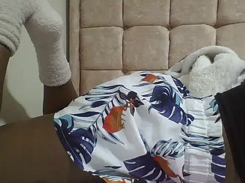 Snapshot of prettynina chatting on March 21, 2026, 5:52 am prettynina online show from March 21, 2026, 5:52 am