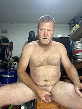 Snapshot of sexycouple109 chatting on April 9, 2026, 2:24 am sexycouple109 online show from April 9, 2026, 2:24 am