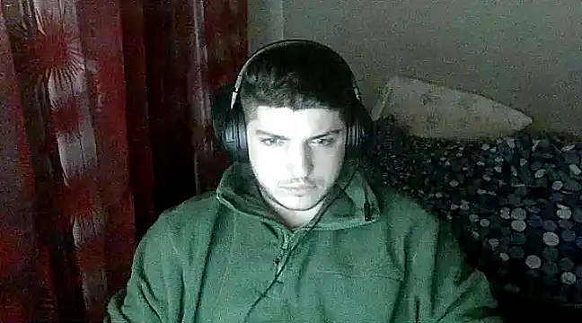 BoiWhore online show from January 2, 2025, 10:55 pm