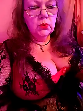 Snapshot of Snezhana chatting on February 1, 2025, 11:27 pm Snezhana online show from February 1, 2025, 11:27 pm