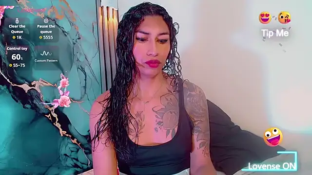 Snapshot of khiara_moretti chatting on February 20, 2026, 11:56 am khiara moretti online show from February 20, 2026, 11:56 am