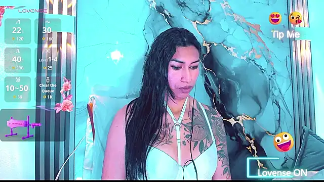 Snapshot of khiara_moretti chatting on January 13, 2026, 11:36 am khiara moretti online show from January 13, 2026, 11:36 am