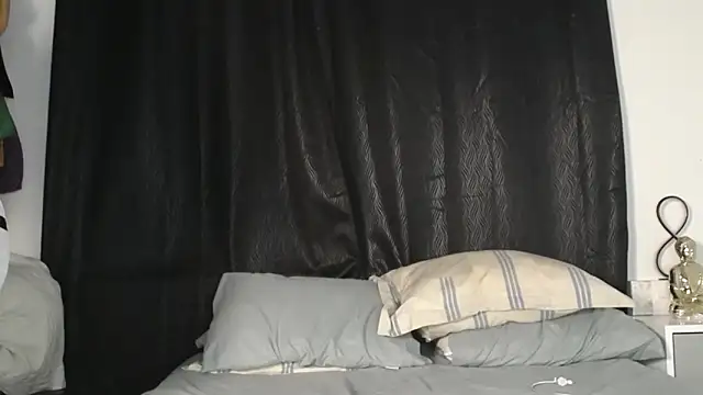 Snapshot of muscle_ares chatting on September 19, 2025, 11:31 pm muscle ares online show from September 19, 2025, 11:31 pm