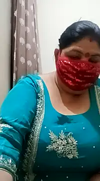 Snapshot of Shoni__ chatting on December 23, 2024, 9:49 am Shoni online show from December 23, 2024, 9:49 am