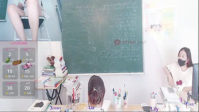 Snapshot of _Math_ chatting on April 30, 2026, 10:11 am Math online show from April 30, 2026, 10:11 am