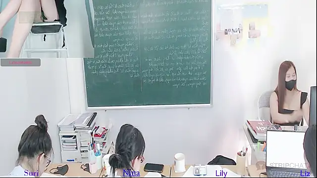 Snapshot of _Math_ chatting on May 26, 2026, 12:47 pm Math online show from May 26, 2026, 12:47 pm