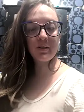 Venus Santana online show from October 22, 2025, 5:56 pm