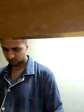 Snapshot of Fucklover011 chatting on September 14, 2025, 12:05 pm Fucklover011 online show from September 14, 2025, 12:05 pm