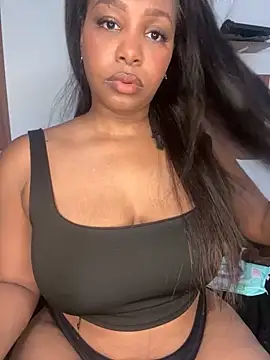 kitty  blackgl online show from March 26, 2026, 12:47 pm