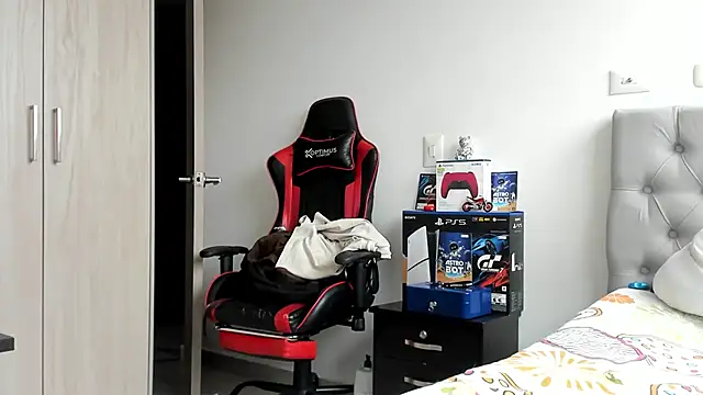 Snapshot of jacob_firexx chatting on October 31, 2025, 2:13 pm jacob firexx online show from October 31, 2025, 2:13 pm