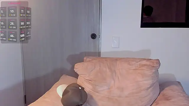 ftmphilip  online show from January 8, 2026, 12:49 am