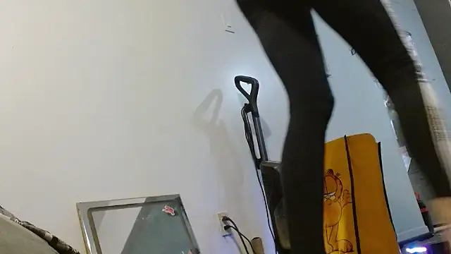 watermellonpussy online show from March 19, 2026, 5:07 am