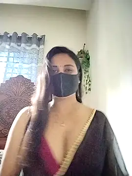 Snapshot of SimaRoy- chatting on April 6, 2026, 5:52 am SimaRoy- online show from April 6, 2026, 5:52 am