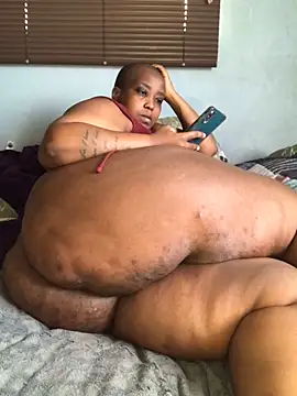 Snapshot of sotho_ssbbw chatting on June 16, 2026, 11:43 am sotho ssbbw online show from June 16, 2026, 11:43 am