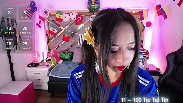 Snapshot of Moon_Water__ chatting on June 29, 2026, 1:12 am Moon Water online show from June 29, 2026, 1:12 am