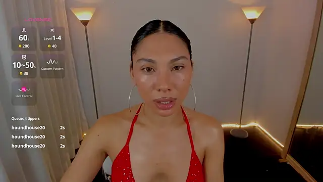 Snapshot of Dayanna_tecca chatting on February 19, 2026, 8:50 pm Dayanna tecca online show from February 19, 2026, 8:50 pm