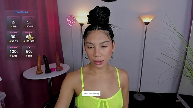 Snapshot of Dayanna_tecca chatting on March 13, 2025, 10:10 pm Dayanna tecca online show from March 13, 2025, 10:10 pm