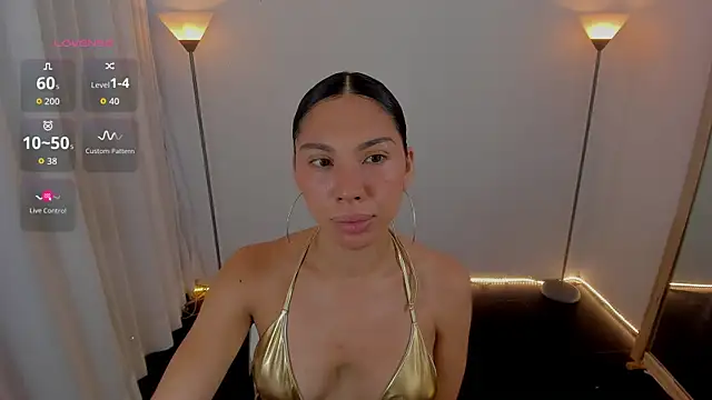 Snapshot of Dayanna_tecca chatting on February 13, 2026, 9:26 pm Dayanna tecca online show from February 13, 2026, 9:26 pm