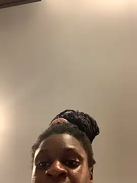 ninaperry777 online show from February 27, 2025, 4:02 am