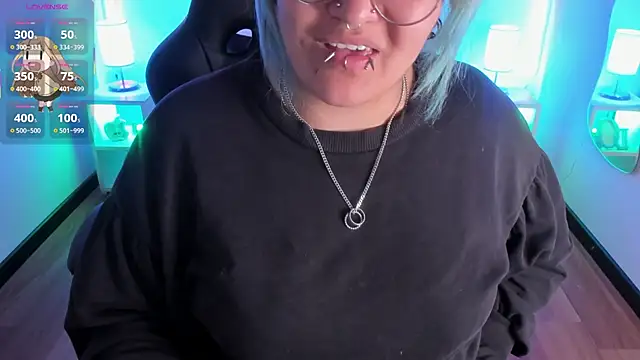 Snapshot of lucky-leah chatting on January 9, 2026, 3:57 am lucky-leah online show from January 9, 2026, 3:57 am