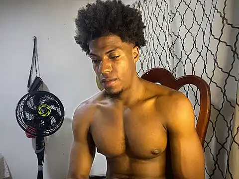 Snapshot of andrews2399 chatting on September 14, 2025, 4:29 pm andrews2399 online show from September 14, 2025, 4:29 pm