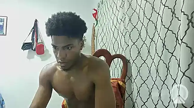 Snapshot of andrews2399 chatting on March 8, 2025, 6:47 pm andrews2399 online show from March 8, 2025, 6:47 pm