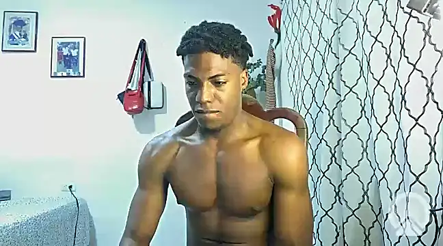 Snapshot of andrews2399 chatting on February 16, 2025, 10:00 pm andrews2399 online show from February 16, 2025, 10:00 pm